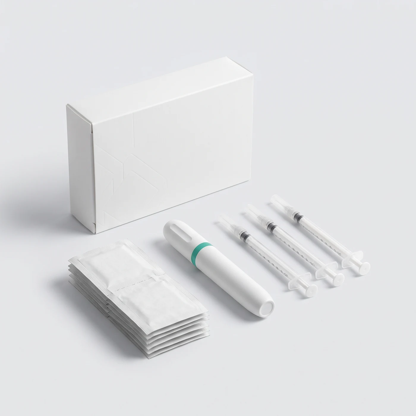 ONE% Pen kit: pen, syringes, alcohol swabs and packaging